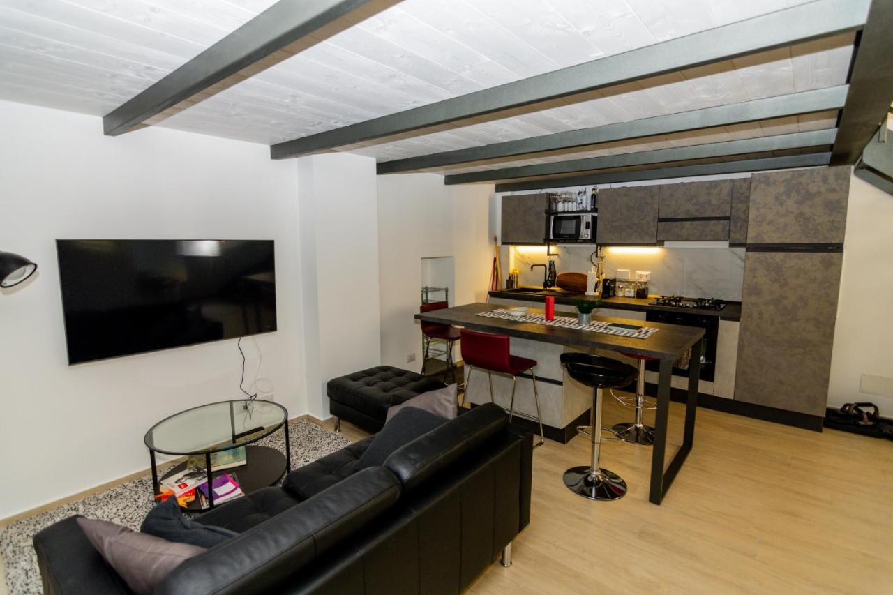 شقة Industrial Loft -Center Of Turin- By Happyhostorino المظهر الخارجي الصورة